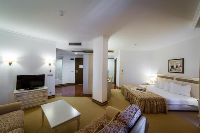 Royal Palace Helena Sands Hotel - Mali apartman